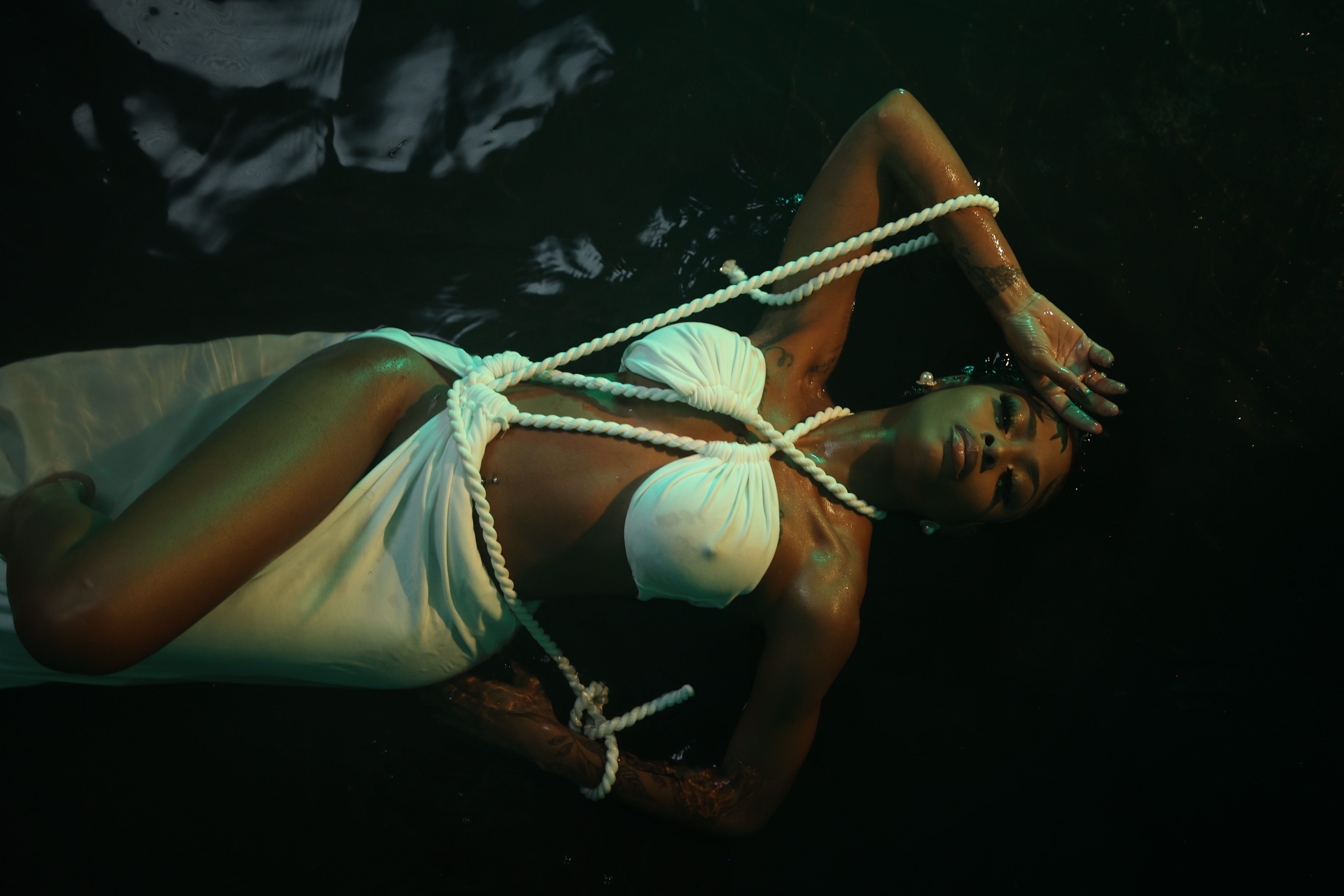 Anaya Lovenote